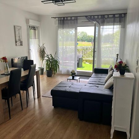 Appartement 5Min Gare Rer Disneyland Paris Val D'Europe La Vallee Village Parking Inclus Montévrain Exterior foto